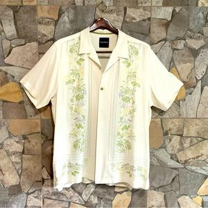 Tommy Bahama Hawaiian XL shirt